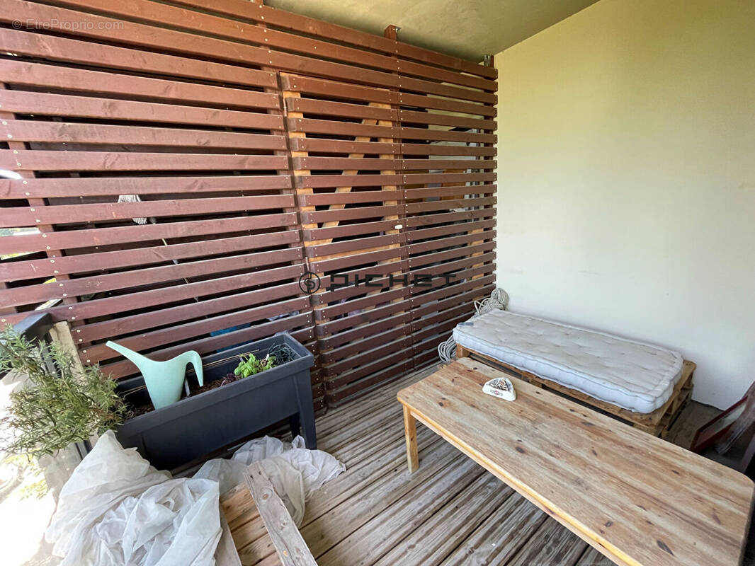 Appartement à DAMMARIE-LES-LYS