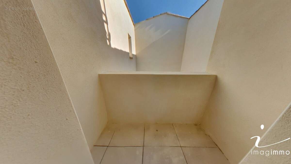 Appartement à MIREVAL