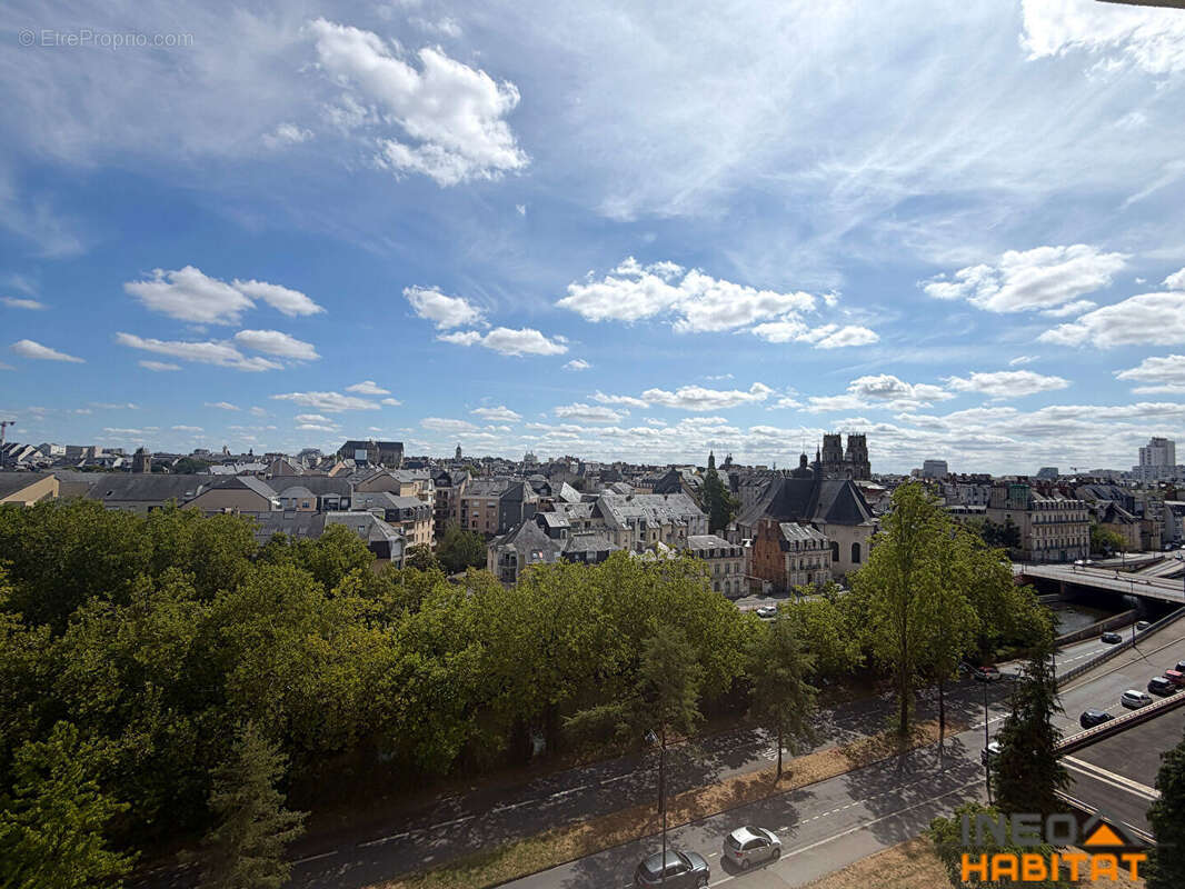 A VENDRE - Appartement Type 3 à RENNES (Secteur Bourg l'evêque) - photo 9