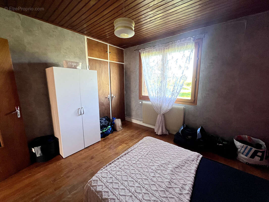 Maison OUHANS 6 pièces 220 m2 - photo 6