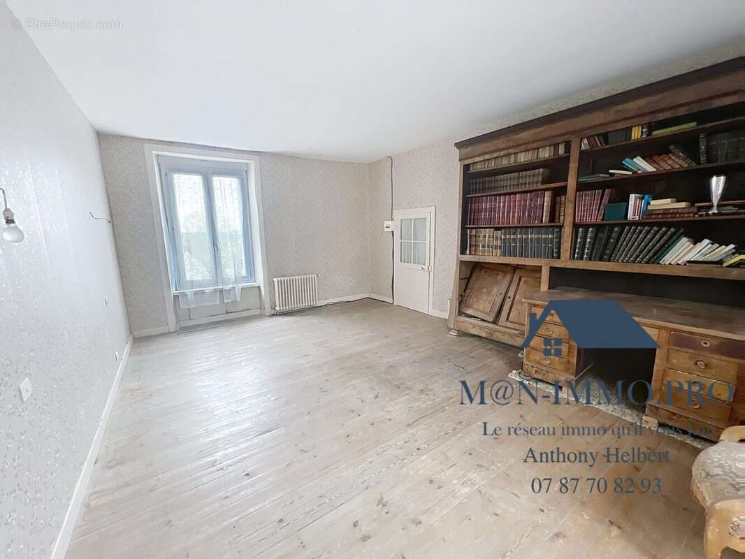 Maison à UZEL