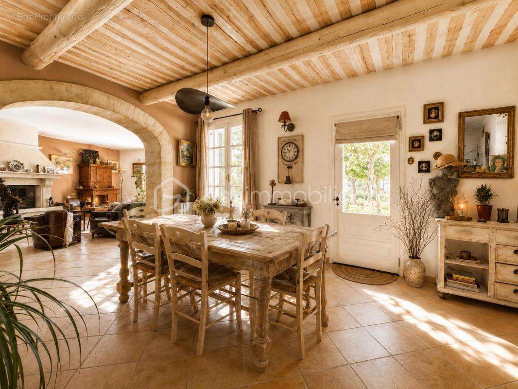 Maison à AUBIGNAN