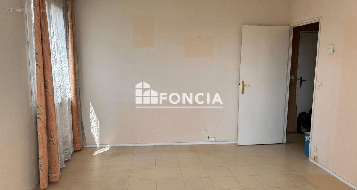 Appartement à EPINAY-SUR-SEINE