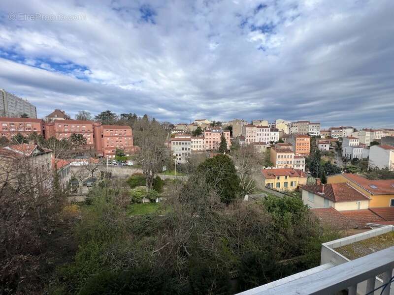 Appartement à LYON-4E