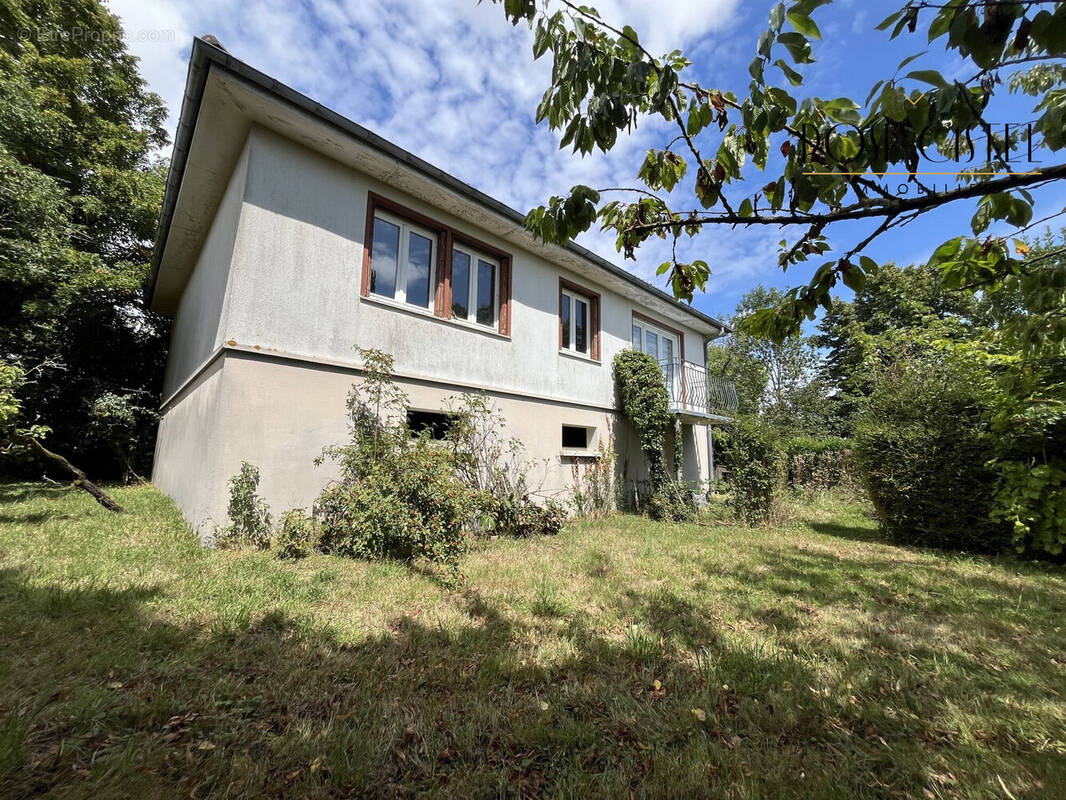 Maison à DAMPIERRE-SOUS-BROU