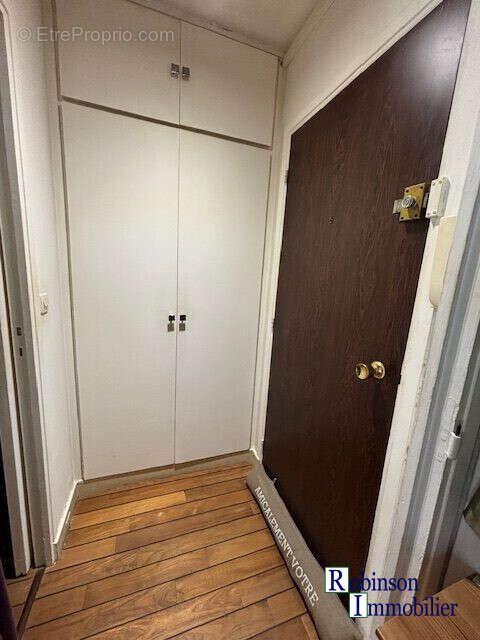 Appartement 27 m² à Le Plessis-Robinson  - photo 7
