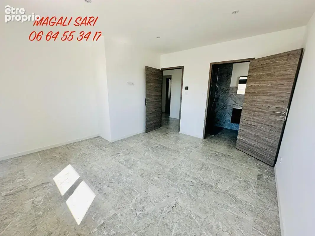 Maison Saint Privat Des Vieux 7 pièce(s) 173 m2 - photo 11