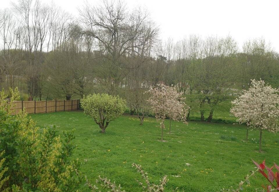 Terrain à SAINT-REMY-LES-CHEVREUSE