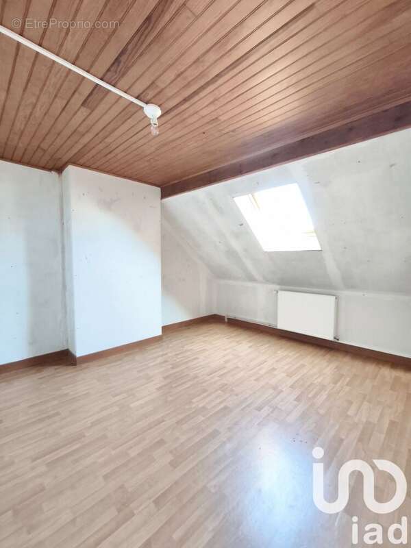 Photo 3 - Maison à ESQUENNOY