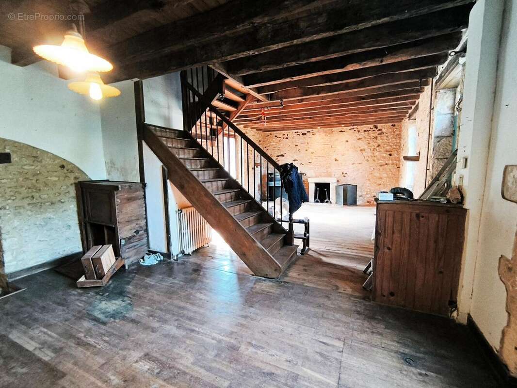 Maison 111 m² à Mauzens-Et-Miremont  - photo 5