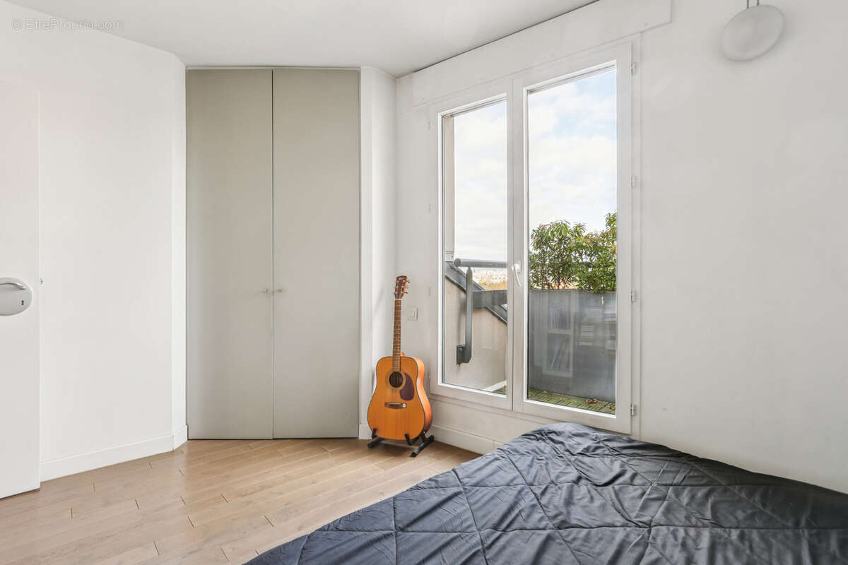 Appartement à PARIS-12E