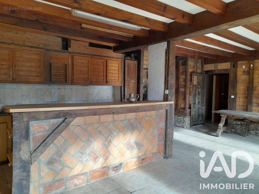 Maison 200 m² à Vicq-D'auribat  - photo 4