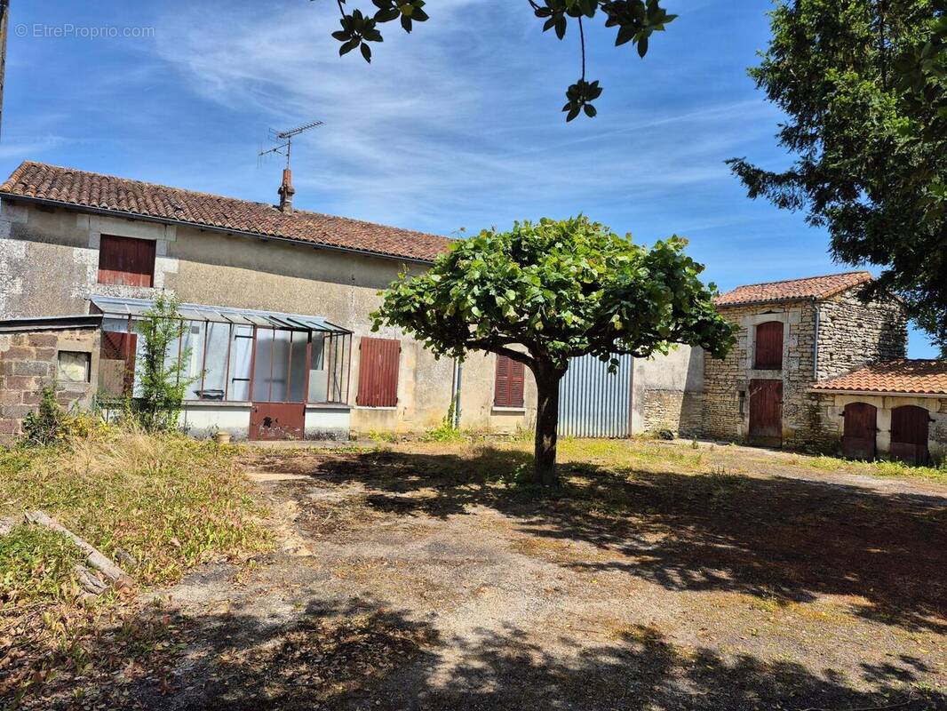 Photo 1 - Maison à CISSE