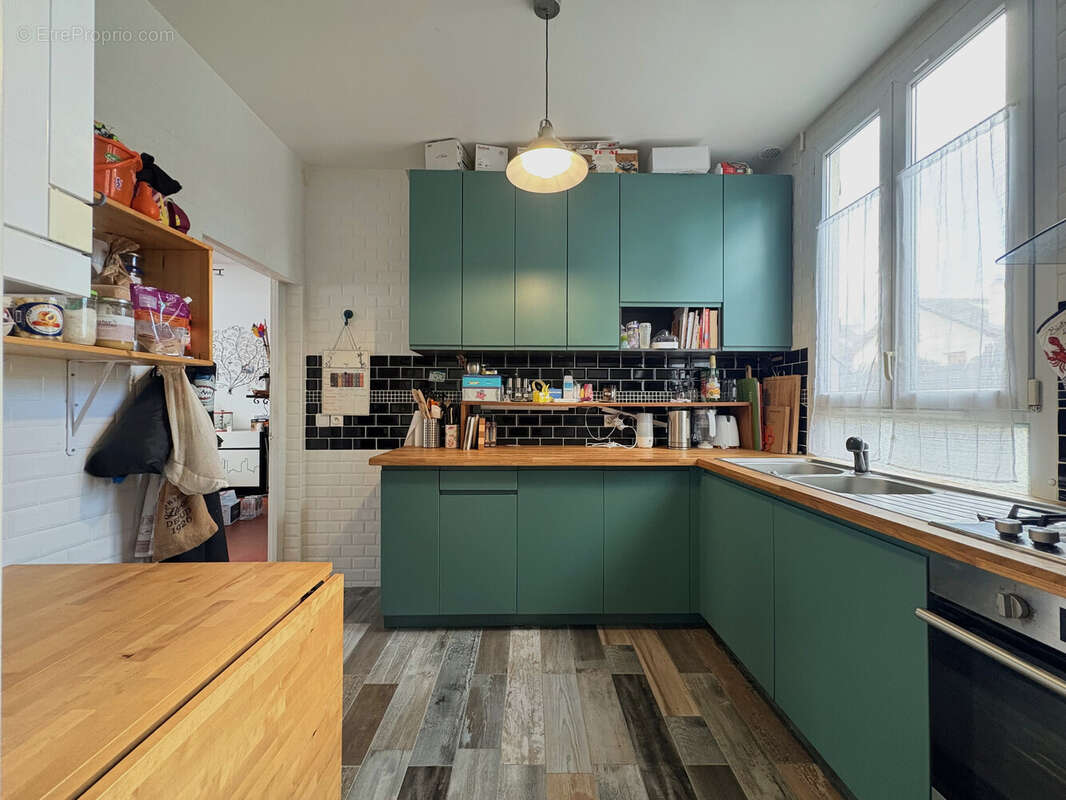 Maison à SAINT-CYR-L&#039;ECOLE