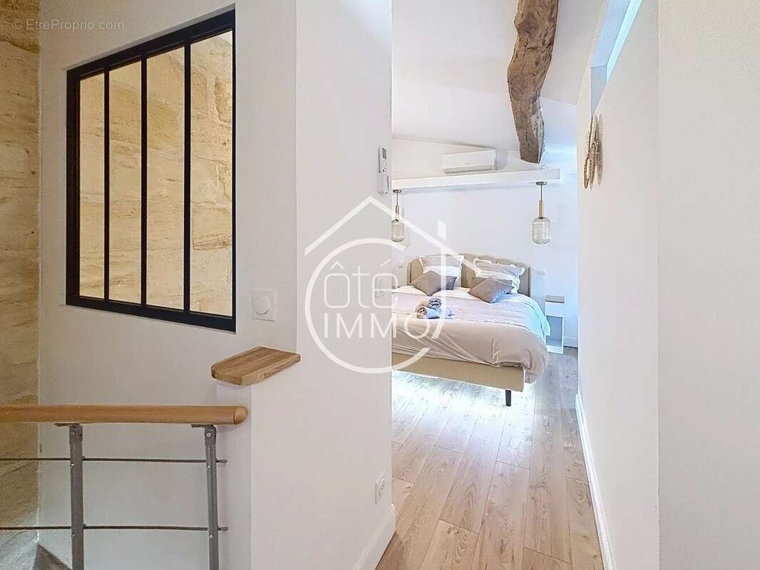 Maison à SAINT-EMILION