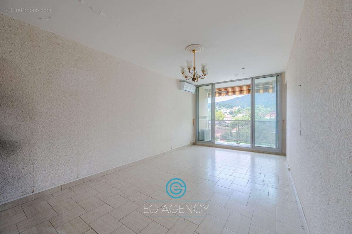 Appartement à MARSEILLE-10E
