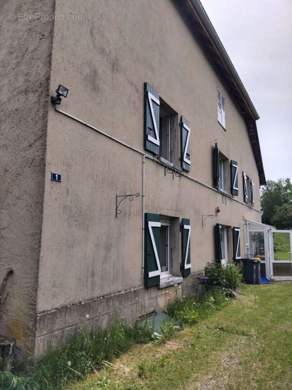 Maison à LABERGEMENT-SAINTE-MARIE