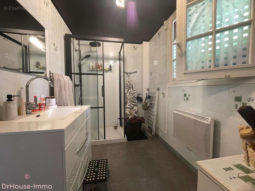 Maison à FERRIERES-EN-GATINAIS