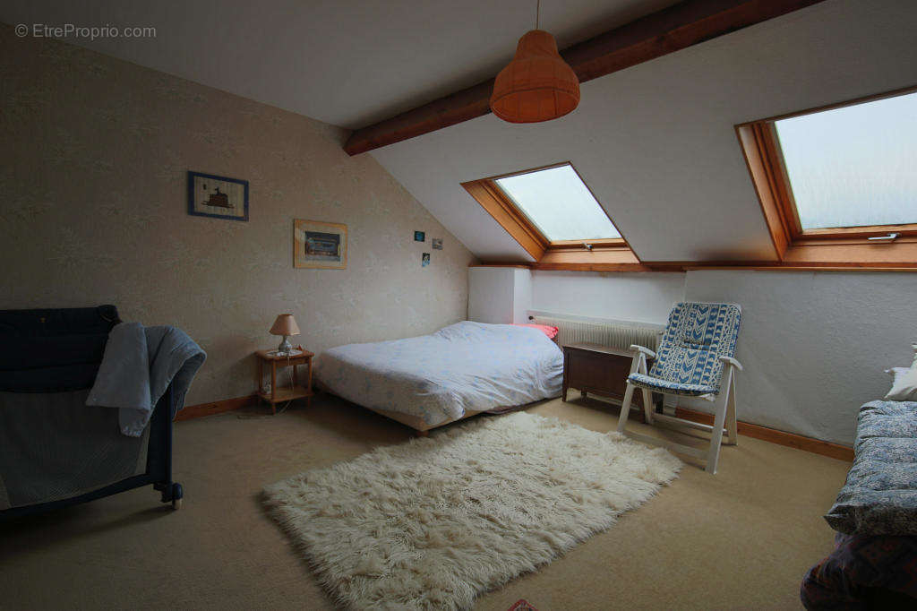 Maison à CHISSEY-EN-MORVAN