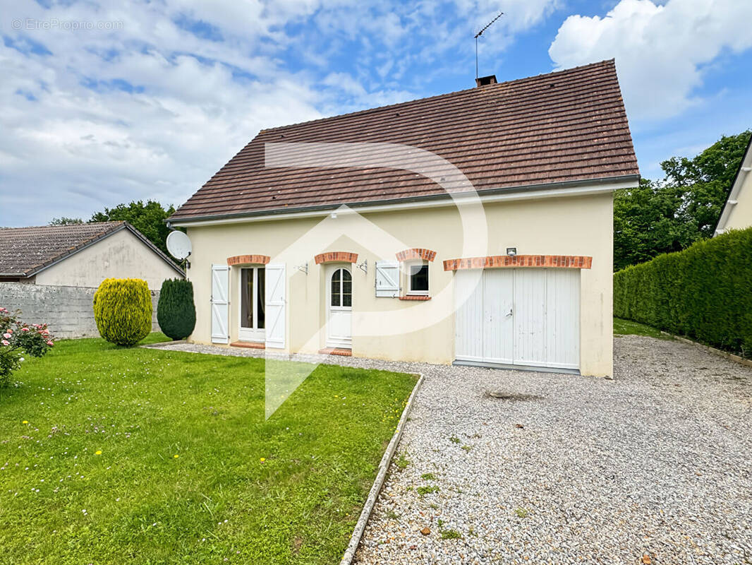 Maison à BEAUVAIS