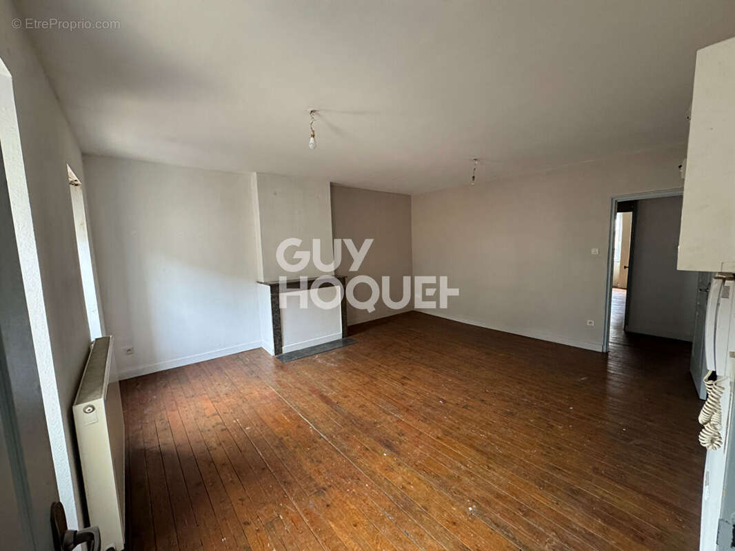 Appartement à VALS-LES-BAINS