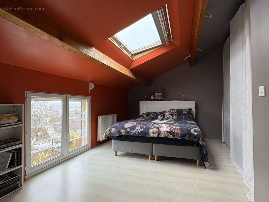 Maison à CHAMPAGNE-SUR-SEINE