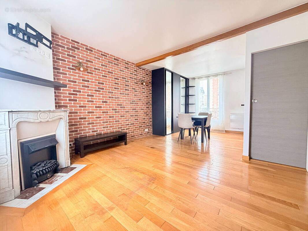 Appartement à ASNIERES-SUR-SEINE