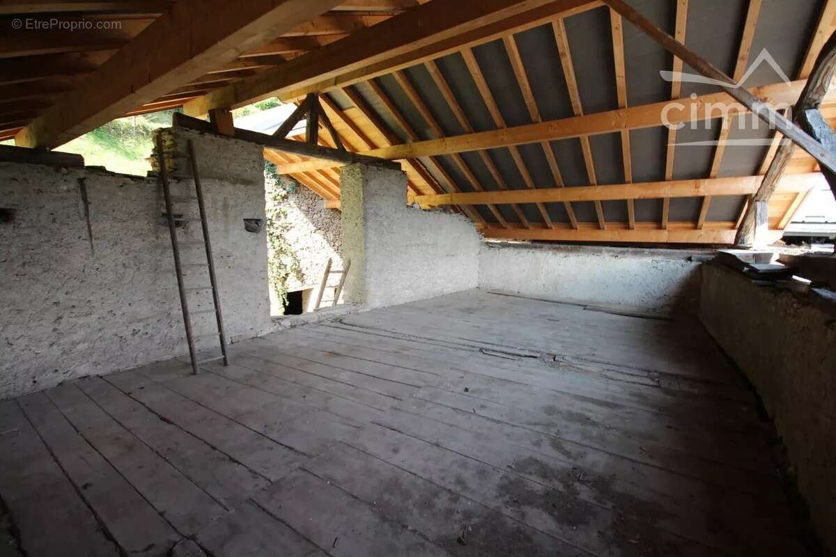 Maison à LA ROCHETTE