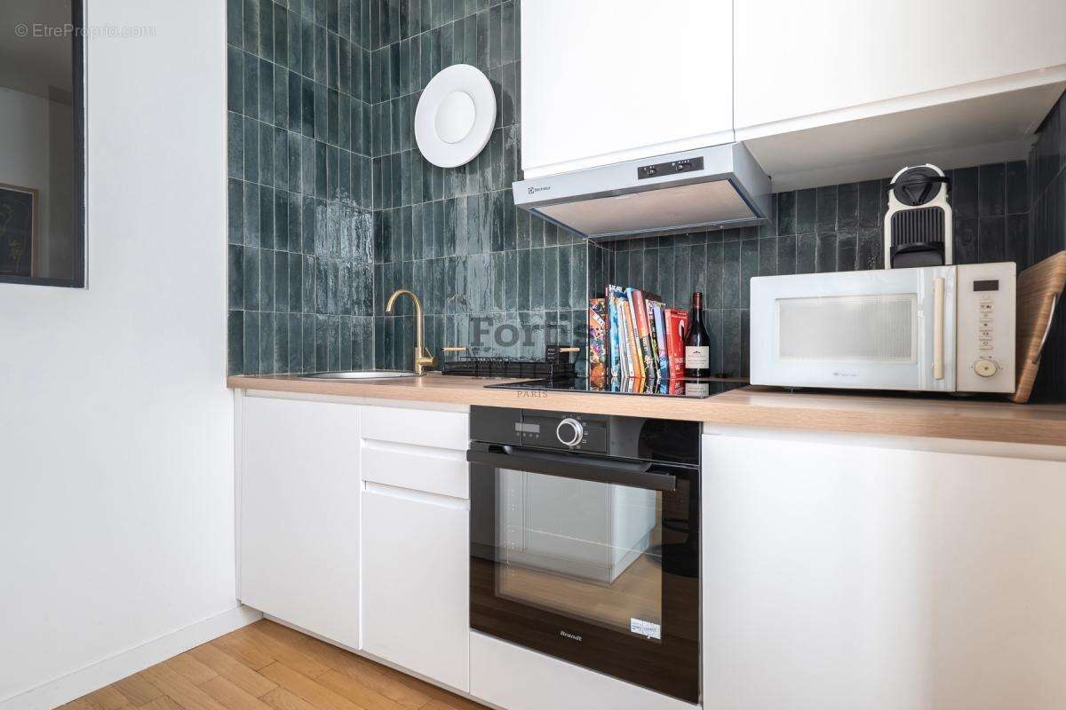 Appartement à PARIS-10E