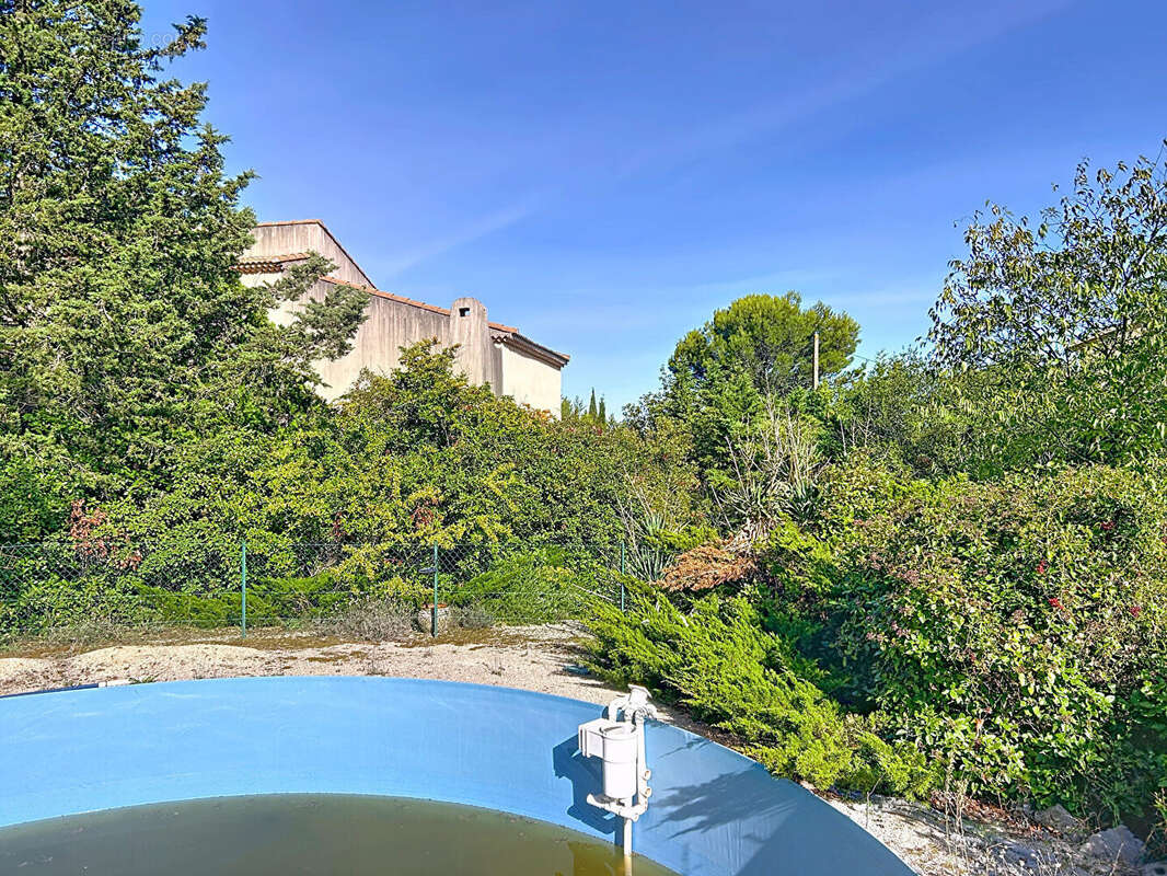 Maison à VILLENEUVE-LES-AVIGNON