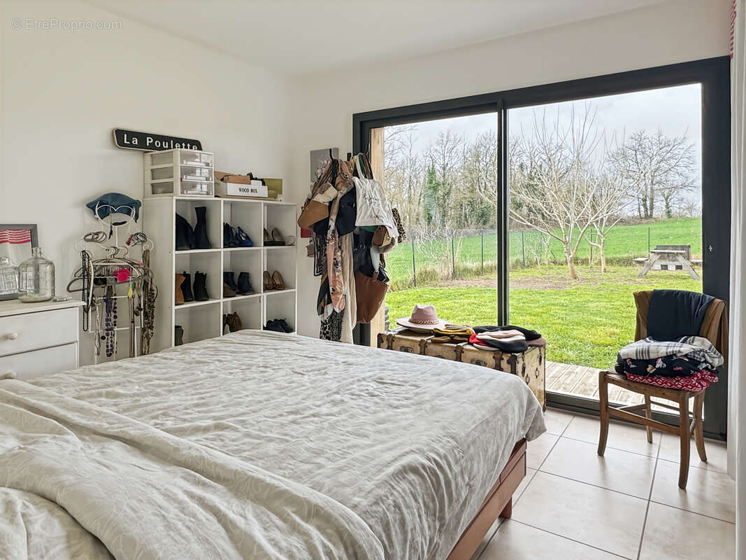 Maison à VILLETOUREIX