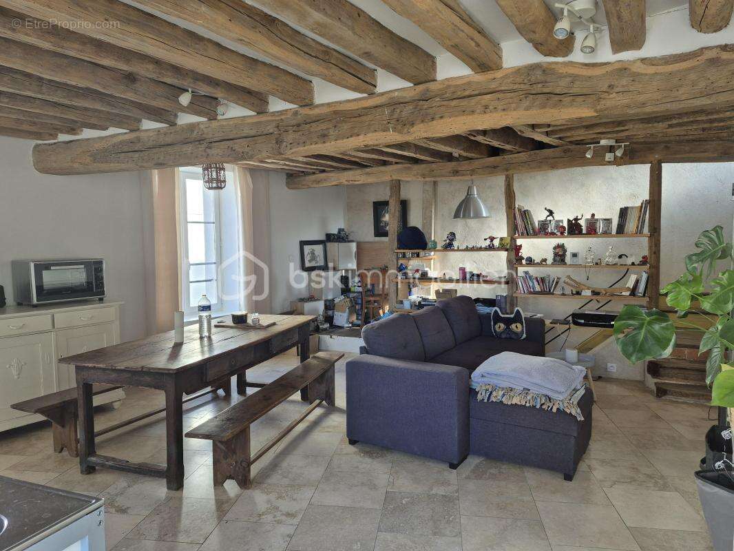 Appartement à CHATEAU-LANDON