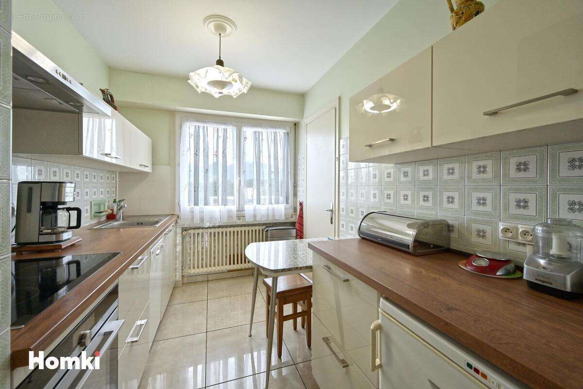 Appartement à ECHIROLLES