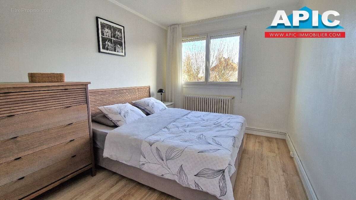 Appartement à GROSLAY