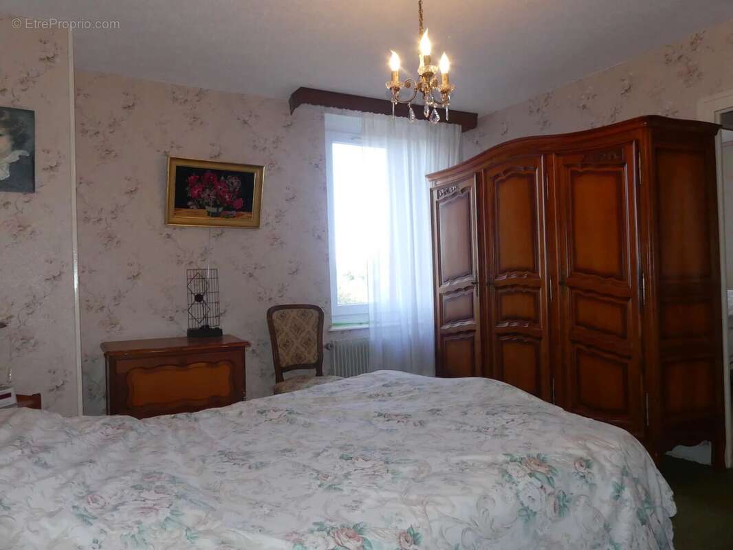 Maison à LE CREUSOT