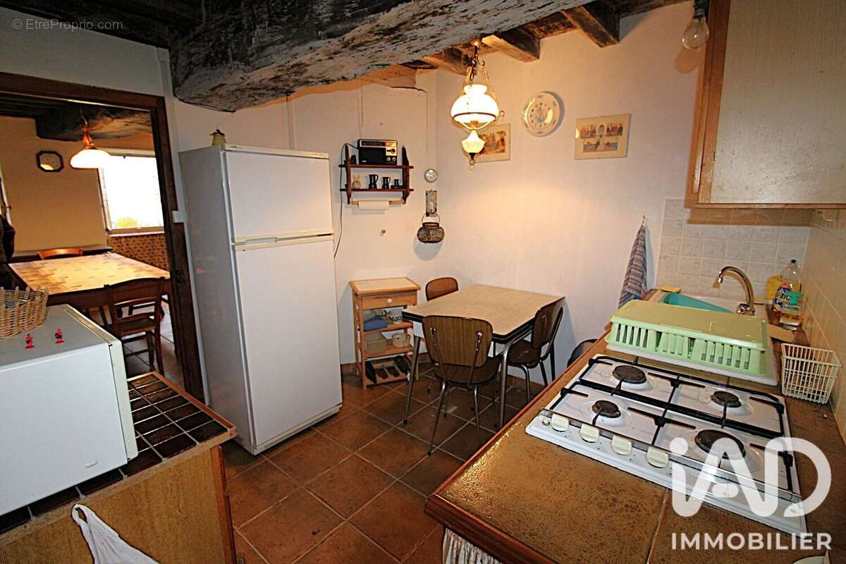 Maison 70 m² à Saint-Pardoux-Morterolles  - photo 6