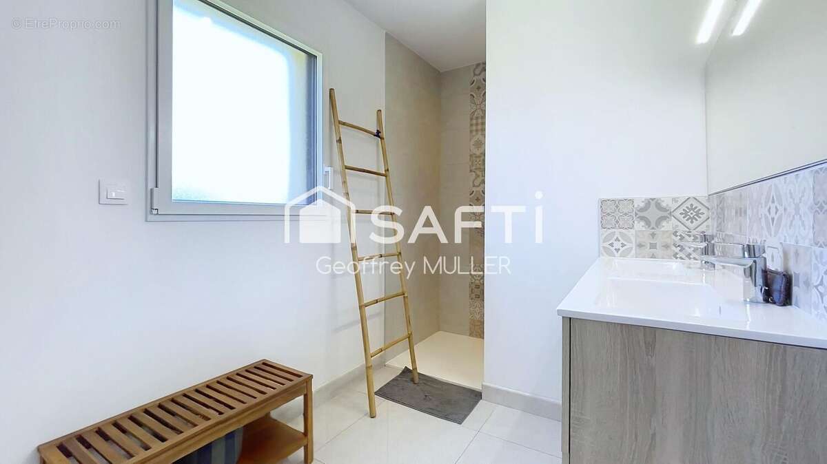 Photo 8 - Maison à VANNES