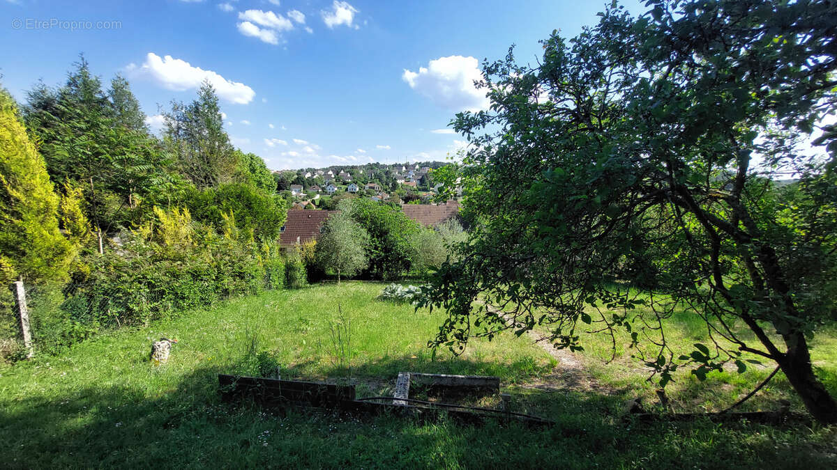 Maison à PONT-SUR-YONNE