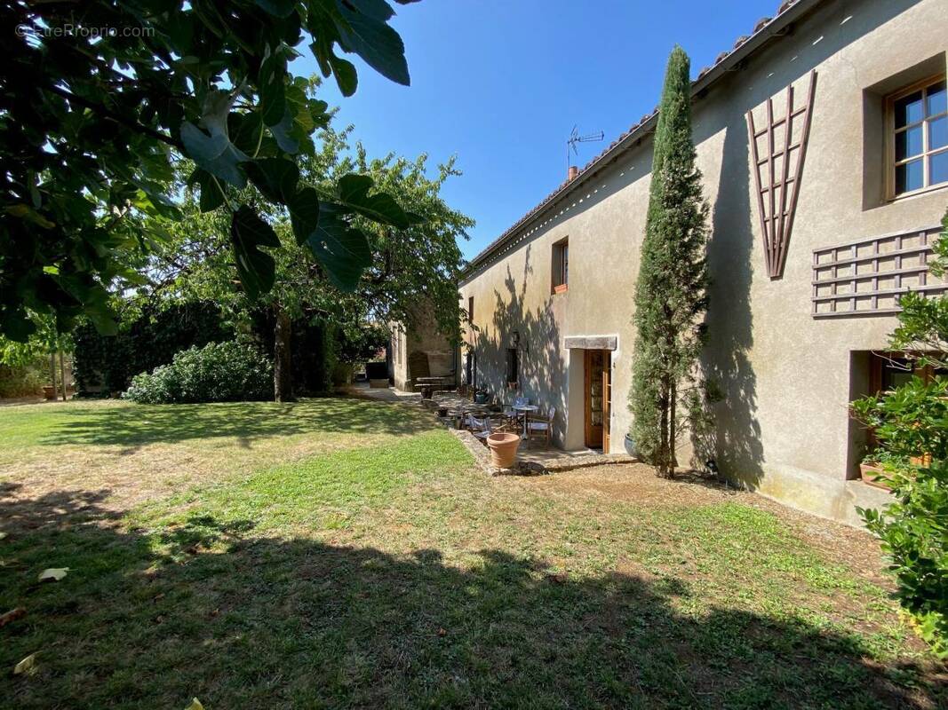 Maison à SAINT-CRESPIN-SUR-MOINE