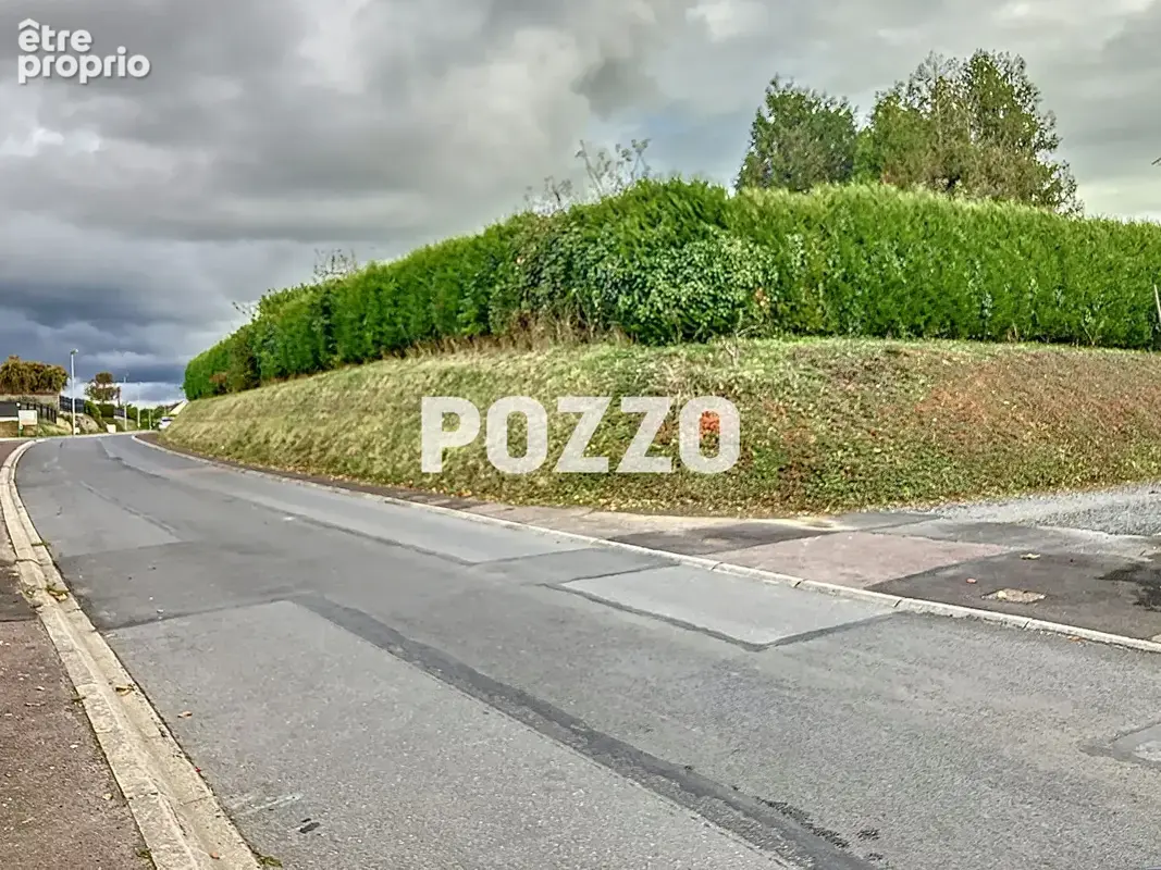 A vendre Terrain a Marigny Le Lozon 1879 m2 - dans le centre ville - photo 1