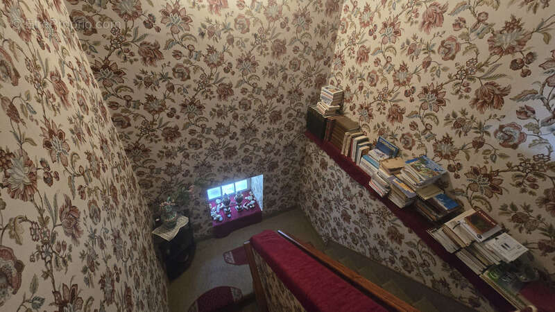 Charmante petite maison en pierresà SAINT JULIEN D'INTRES en Ardèche - photo 7