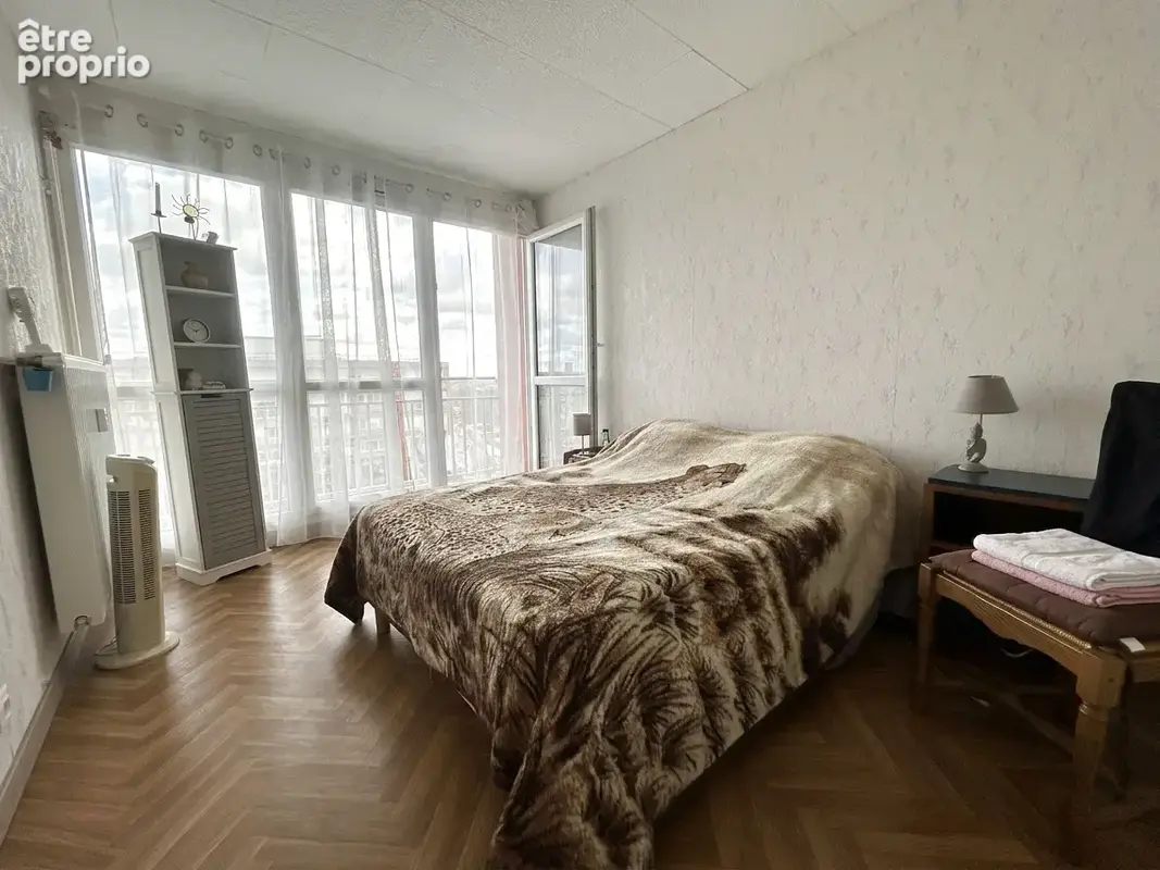 Appartement T4 lumineux   3 chambres   Résidence agréable   Adapté PMR - photo 5