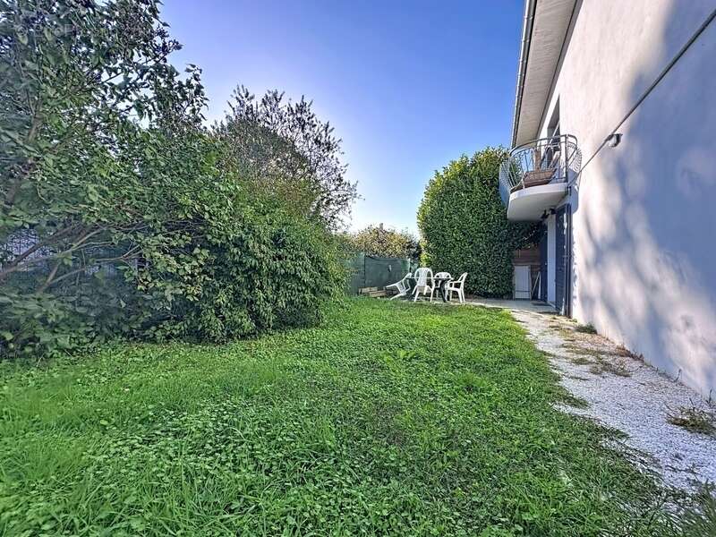 Appartement à CHAPONOST