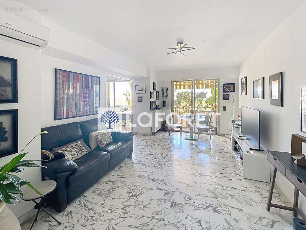 Appartement à CAGNES-SUR-MER