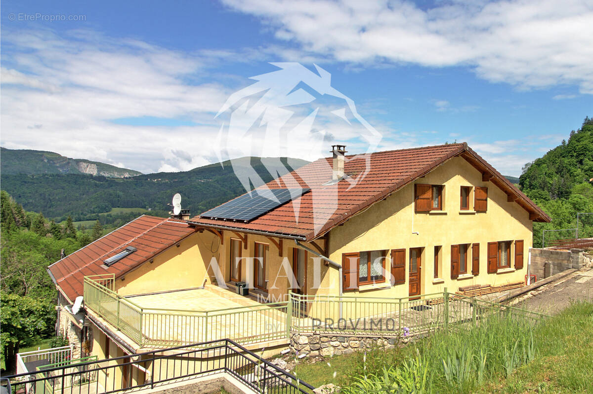 Maison à SAINT-MARTIN-EN-VERCORS