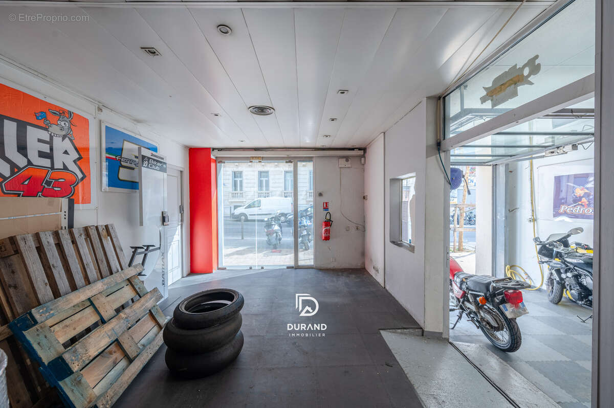 Commerce à MARSEILLE-6E