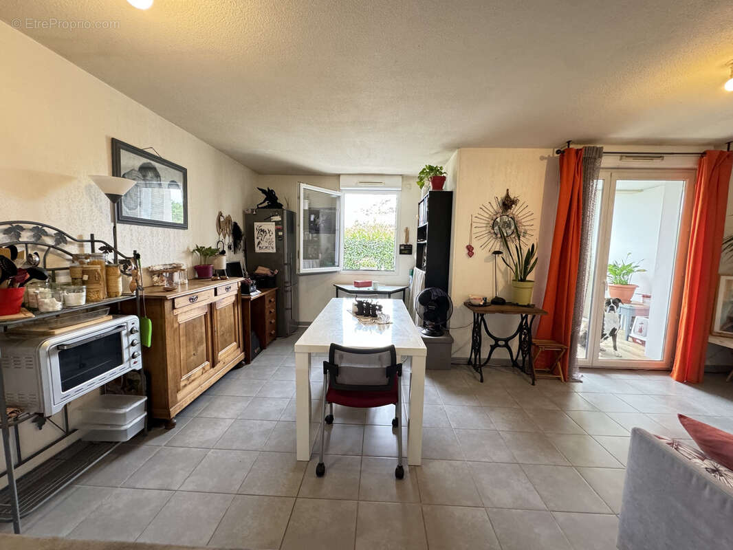 APPARTEMENT T1 DE 34 M2 avec terrasse et jardin - photo 5