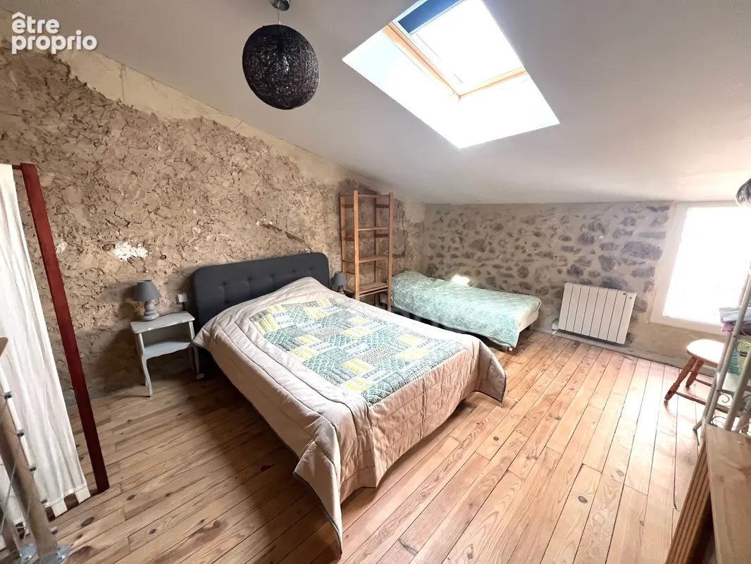 Maison à vendre 6 pièces proche de GREOUX LES BAINS (04) - photo 2