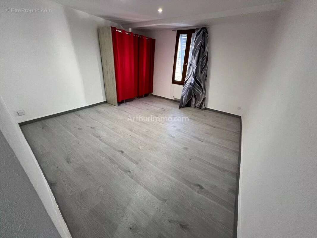 Appartement à CLERMONT-L&#039;HERAULT