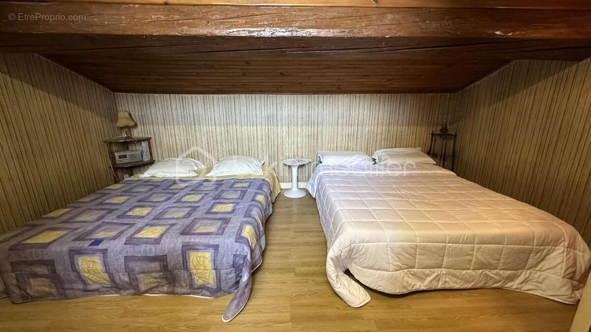 * maison de village de 50 m² - 3 niveaux - au calme - hors zone inondable - commodites a pied - ideal investisseur * - photo 5